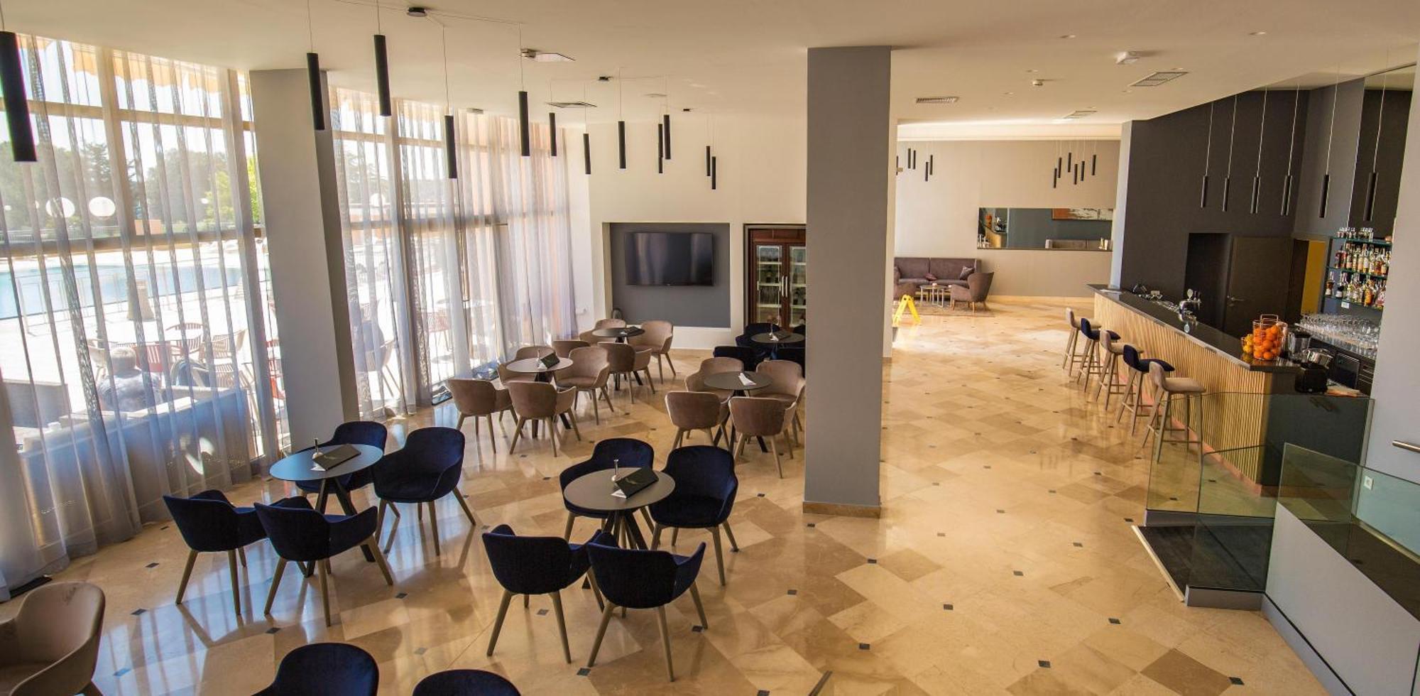 Arena Hotel Holiday ميدولين المظهر الخارجي الصورة